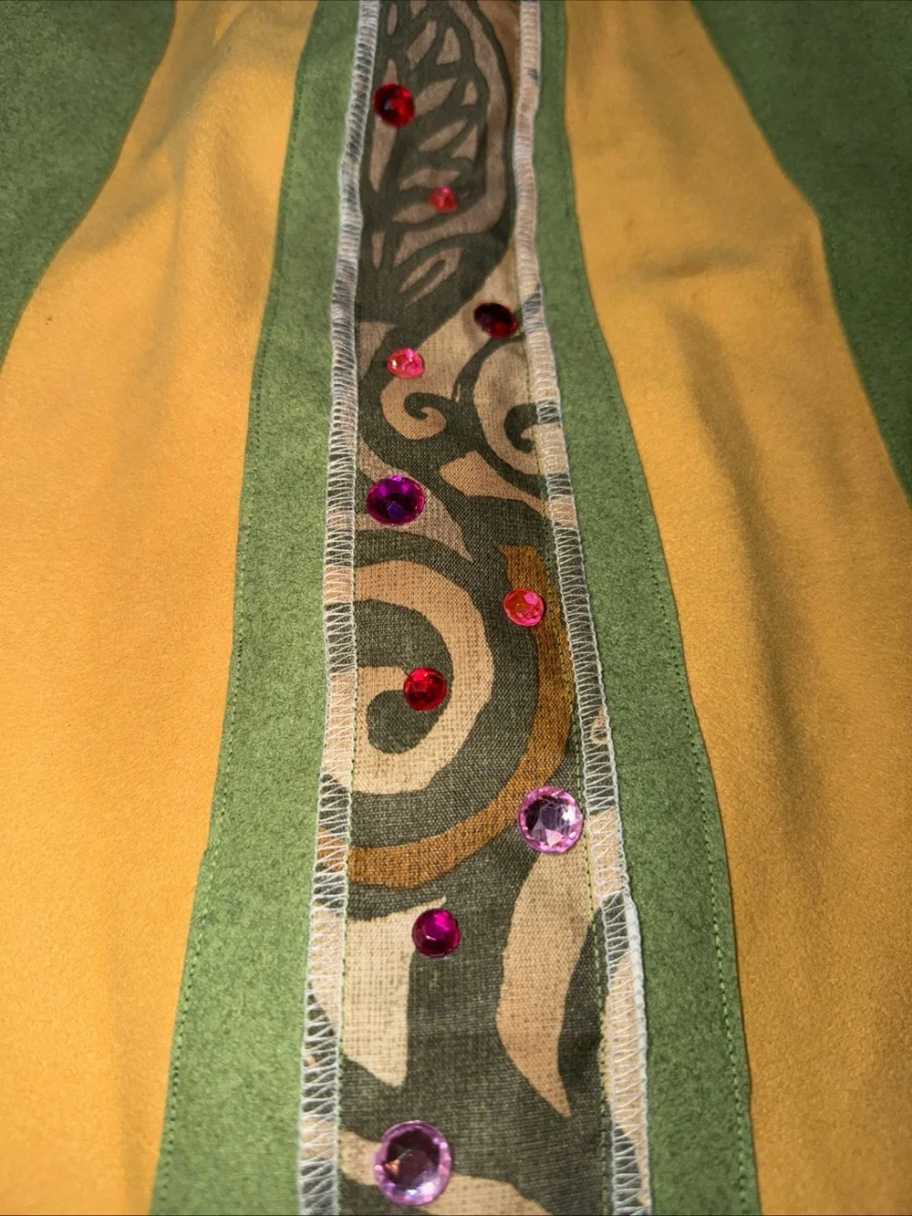 Princess ANNA black Green Yellow Coronation Dress, Disney Theatre, GIRLS Size XL